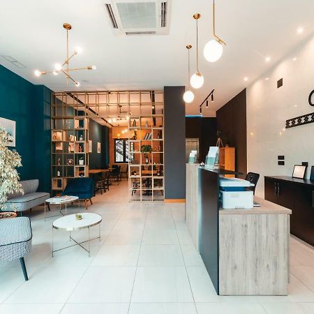Oda Hotel Тирана Екстериор снимка