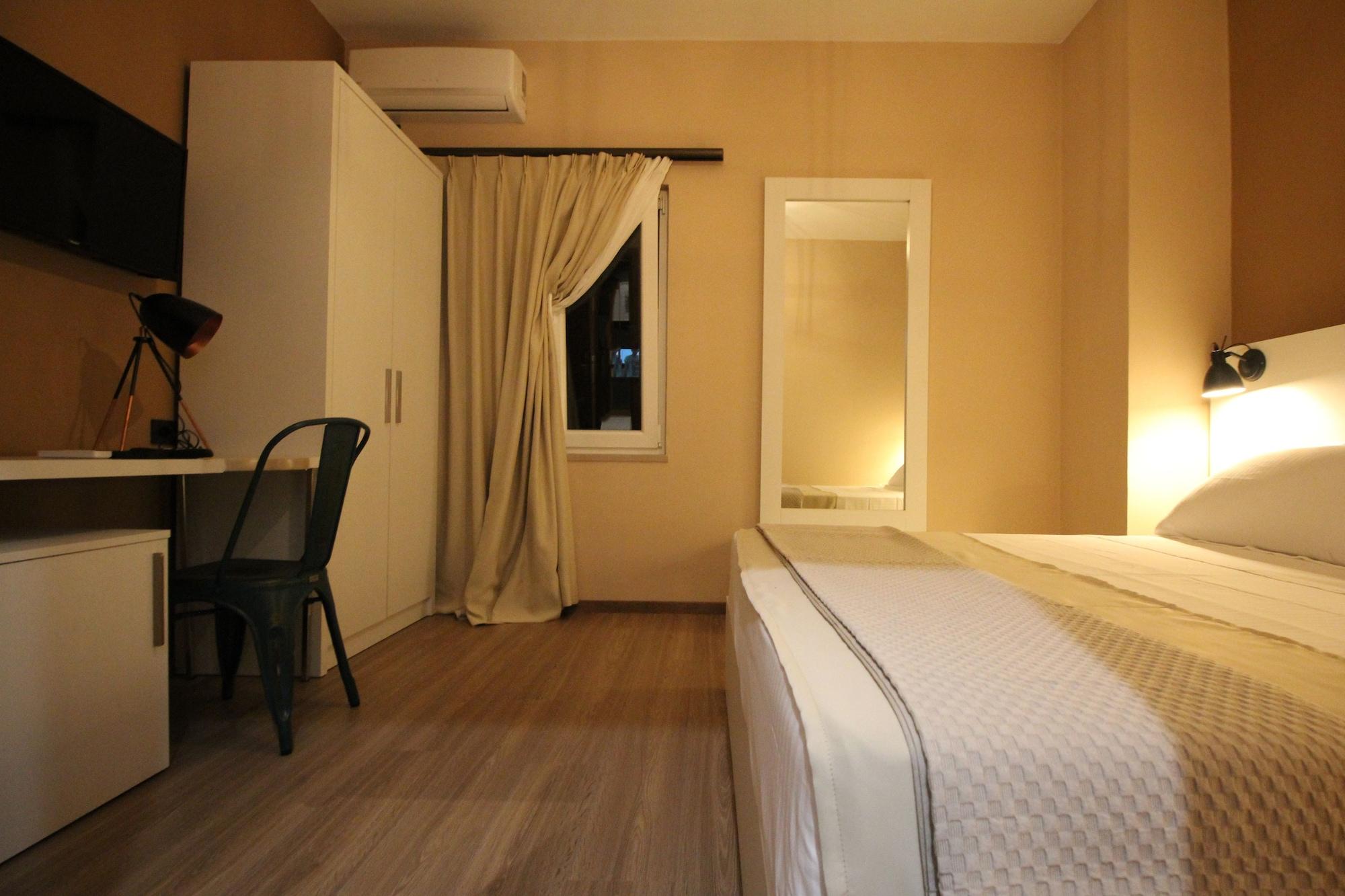 Oda Hotel Тирана Екстериор снимка
