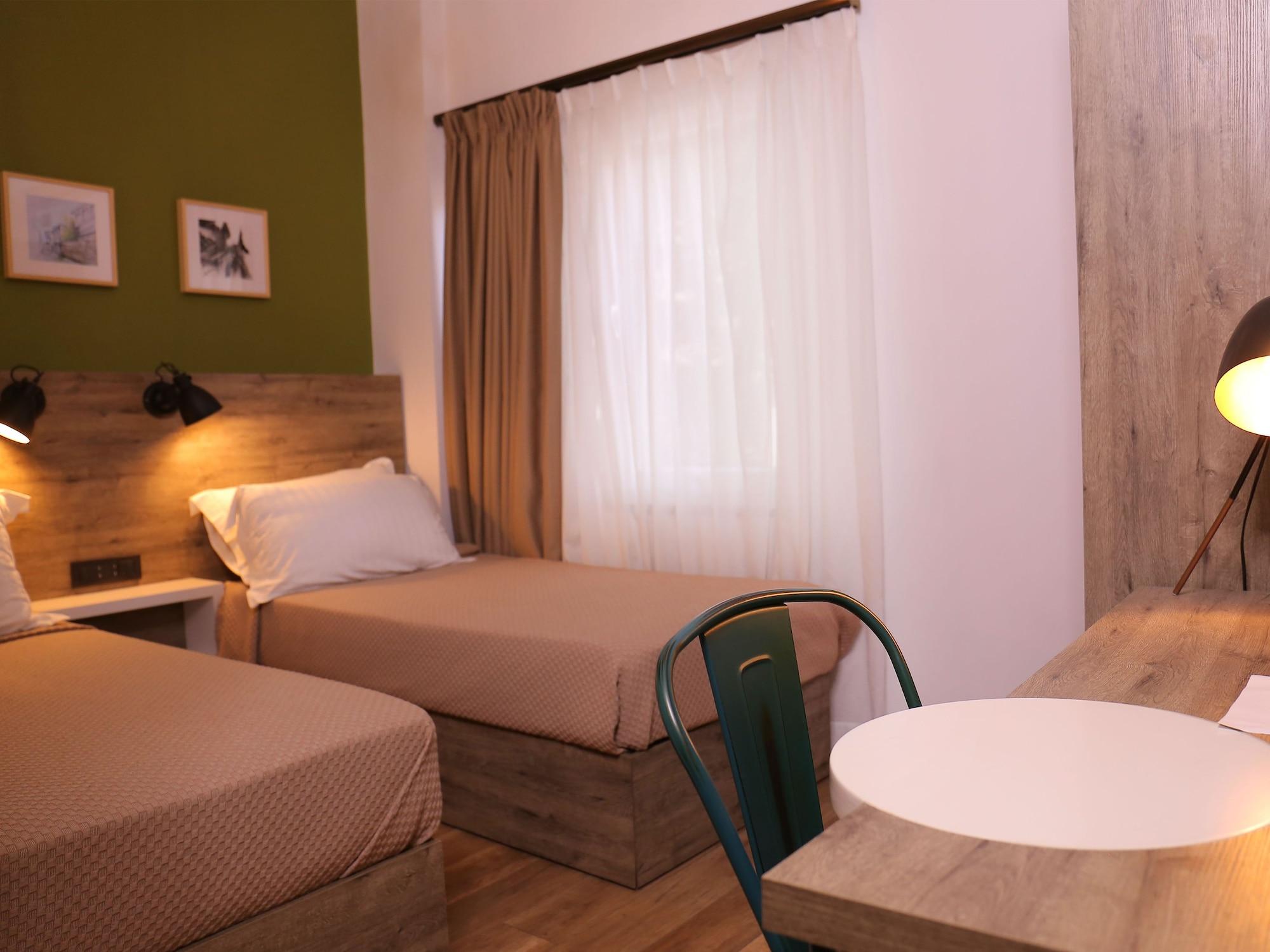 Oda Hotel Тирана Екстериор снимка