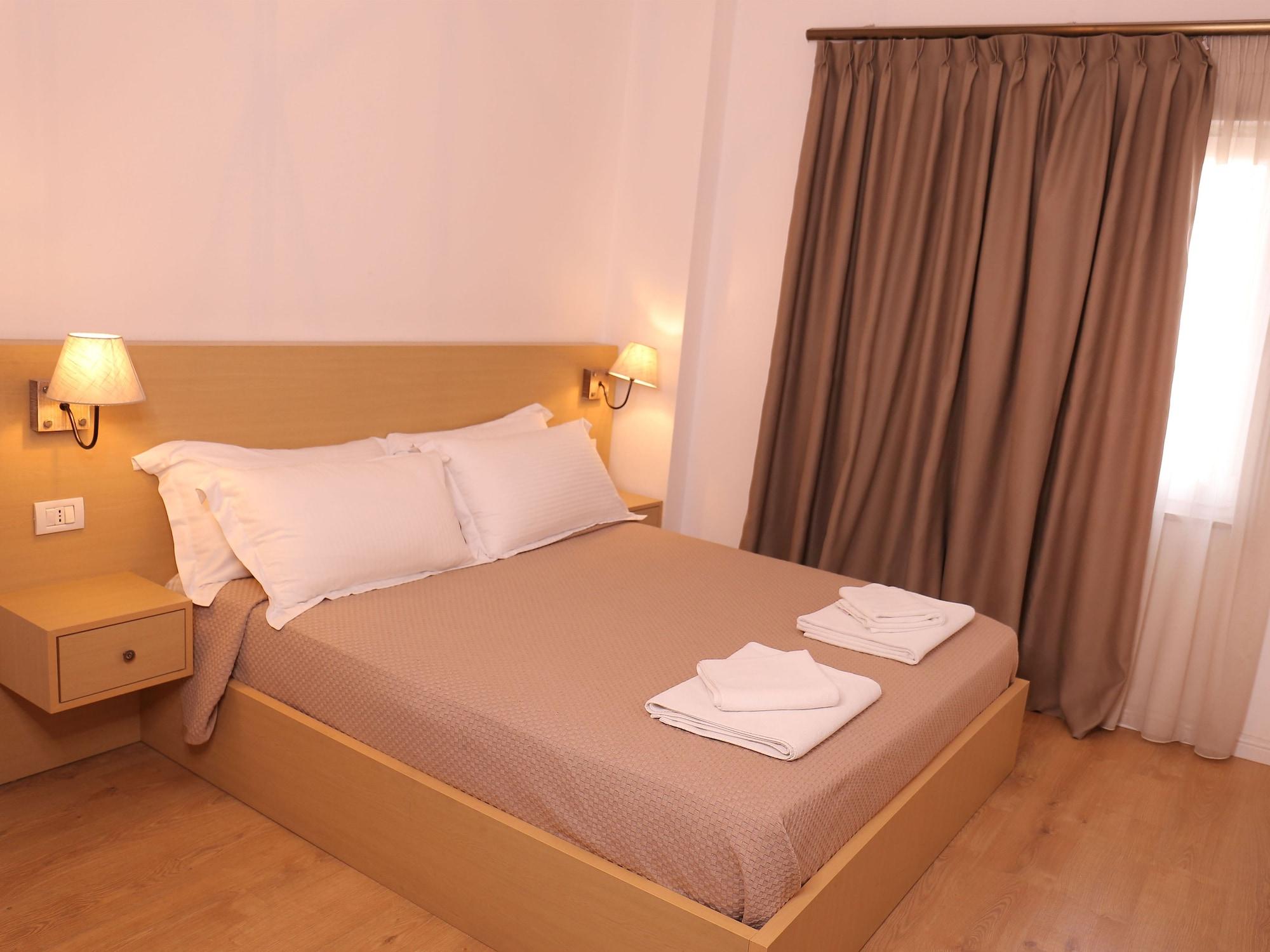 Oda Hotel Тирана Екстериор снимка