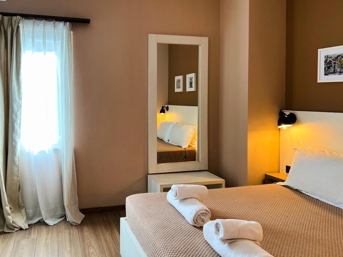 Oda Hotel Тирана Екстериор снимка