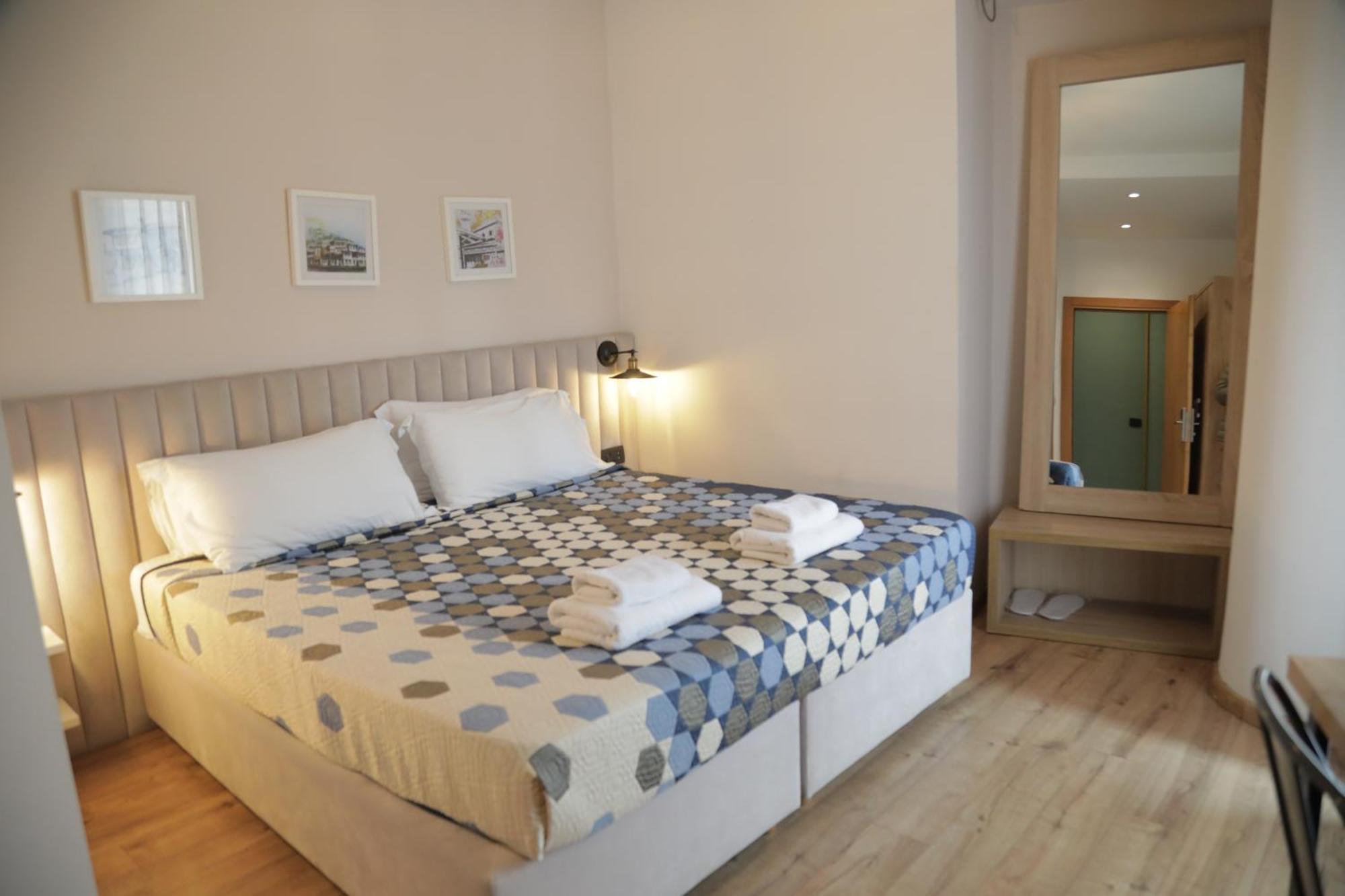 Oda Hotel Тирана Екстериор снимка