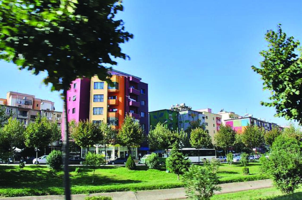 Oda Hotel Тирана Екстериор снимка